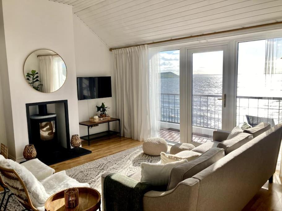 Relax With Spectacular Views And Hot Tub Villa Kircubbin Luaran gambar