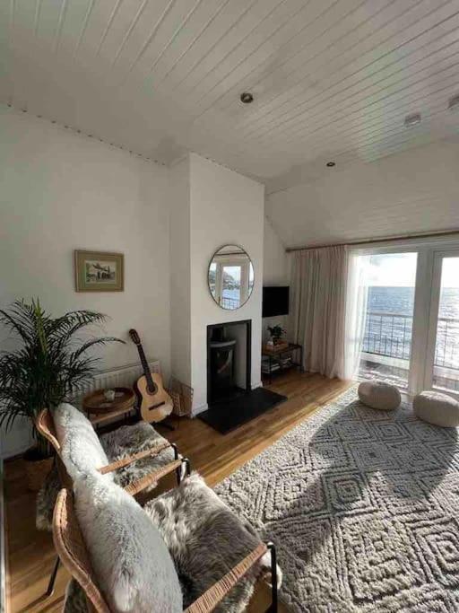 Relax With Spectacular Views And Hot Tub Villa Kircubbin Luaran gambar